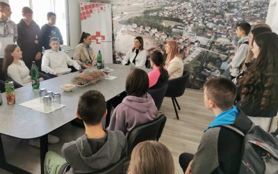 Terenska nastava OŠ Stjepana Radića Prisoje u Domu zdravlja Tomislavgrad